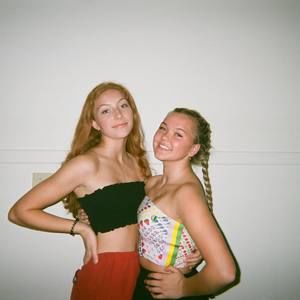 Meet your Posher, Lauren